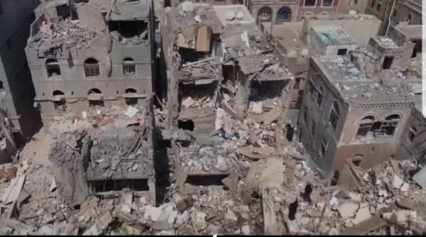 هيومان رايتس: هجمات إسرائيل على مرافق صحفية بصنعاء يعكس تحديات الصحافة في اليمن