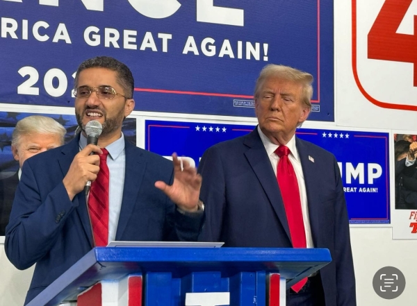 ترامب يهاتف أمير غالب.. والأخير يؤكد تمسكه بمواصلة مسيرته السياسية وخدمة مدينته