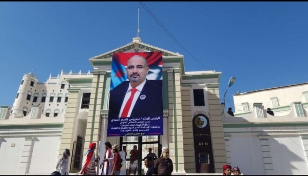 الانتقالي يدعو إلى اعتصام مفتوح في المكلا وسيئون لإقناع العالم بالانفصال