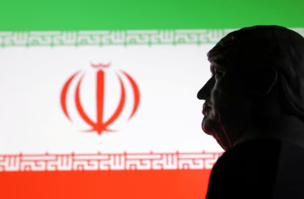 مسؤولون سعوديون وإسرائيليون يزورون واشنطن لمناقشة احتمال شن أمريكا ضربات على إيران