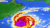 محافظ شبوة يوجه باتخاذ الاجراءات الاحترازية للحماية من اعصار "تيج"