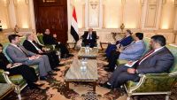 الرئيس هادي يلتقي ولد الشيخ ويؤكد توجيهه للقيادات الميدانية الالتزام بالهدنة