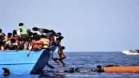 محافظ حضرموت يؤكد إنقاذ 42 من ركاب السفينة المنكوبة قبالة سواحل سقطرى