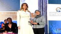 اليمنية "فادية نجيب" تفوز بجائزة المرأة الشجاعة لعام 2017