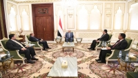 الرئيس هادي يناقش مع قيادات الدولة مجمل التطورات والتداعيات التي تشهدها البلاد