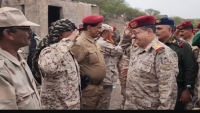وزير الدفاع يُشدد على ضرورة الإصطفاف الوطني لمواجهة الحوثيين ومشروع إيران