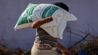 غريسلي: 21 مليون يمني بحاجة إلى مساعدات إنسانية
