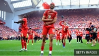 ليفربول يتوج بلقب الدوري الإنجليزي للمرة العشرين في تاريخه