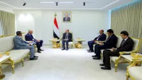 خلال لقائه بوكيرا.. رئيس الوزراء اليمني يؤكد على ضرورة تطوير الشراكة مع الأمم المتحدة