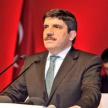 العنصرية سلاح خفي ينهش أرواح الأتراك والعرب